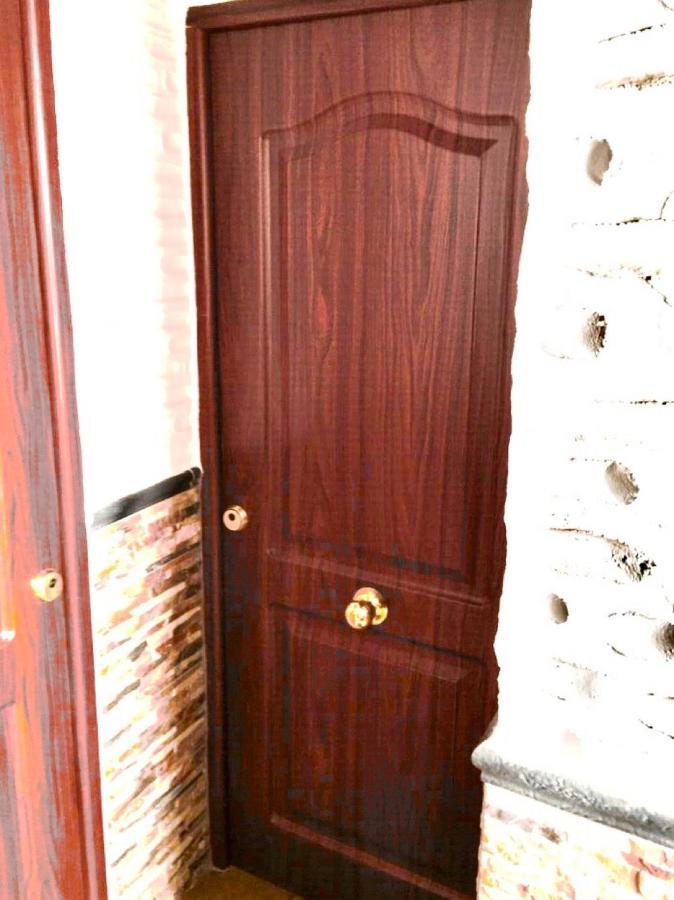 Casa En Busquistar Lägenhet Exteriör bild