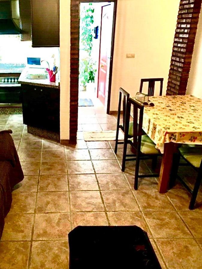 Casa En Busquistar Lägenhet Exteriör bild